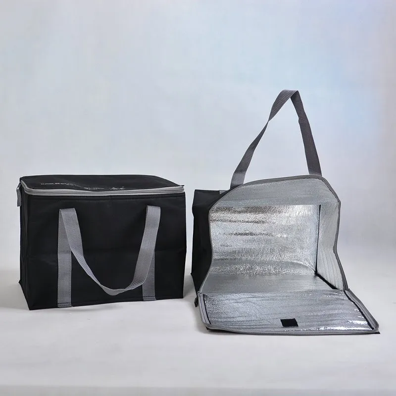 Izoliuoti daugkartiniai bakalėjos krepšiai